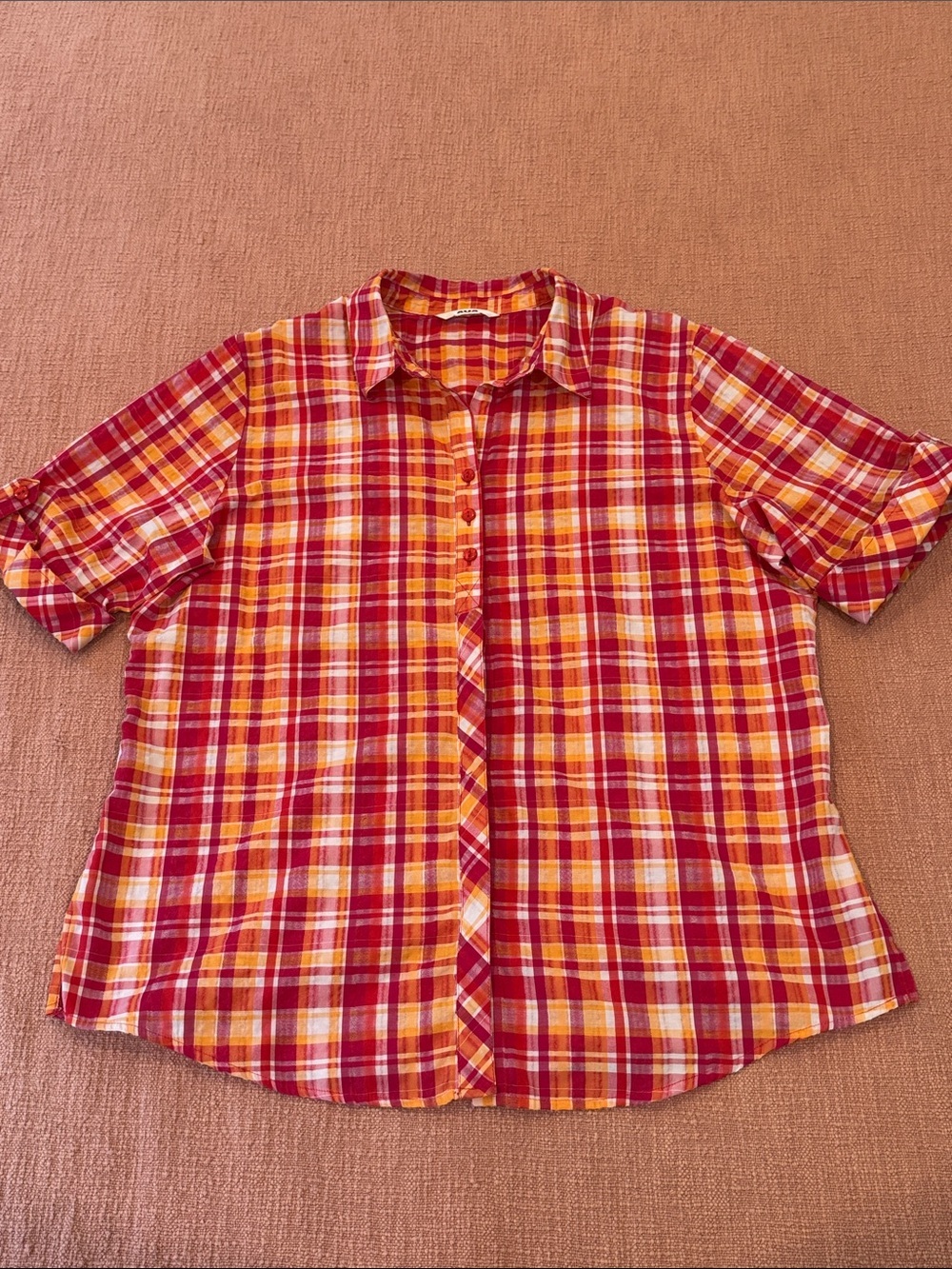 Alia wm’s Plaid Button-Down Shirt with cute sleeves